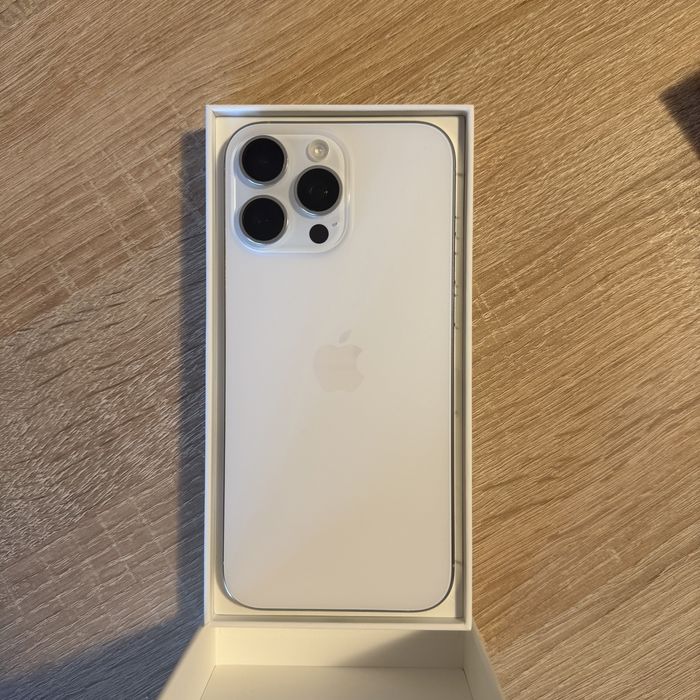 Iphone  16 pro max 256 gb