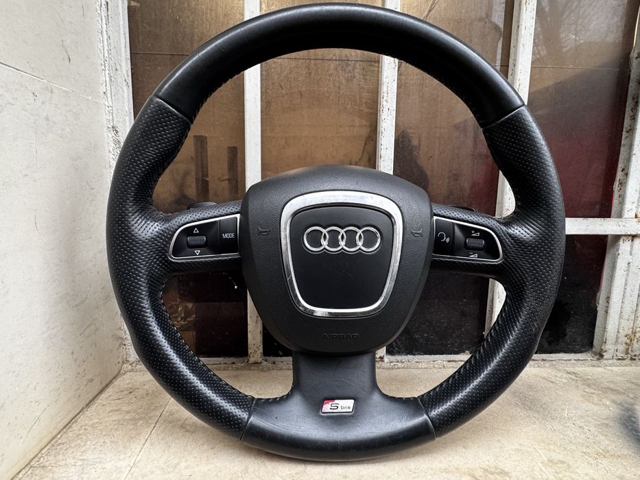 Мулти волан с пера и AIRBAG за AUDI A3 A4 A5 A6 A8 Q7 Q5 S3 S4 S5 S6 S
