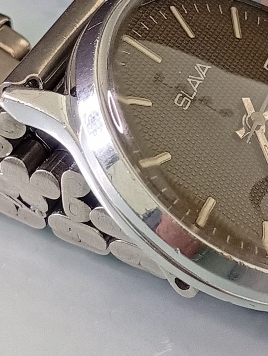 Руски ръчен механичен часовник СЛАВА SLAVA.