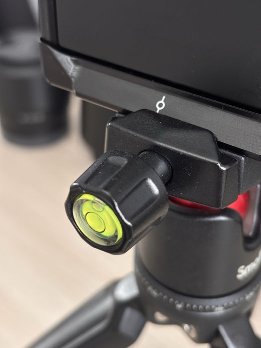 продам Sony zv-e10