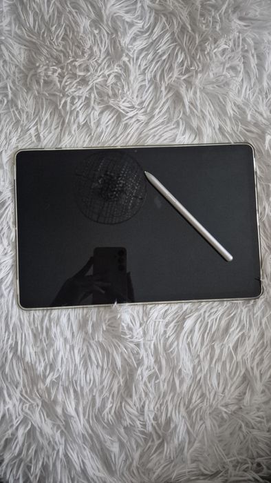 Продаю ПЛАНШЕТ недорого!