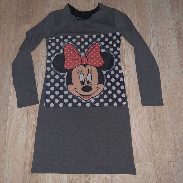 Дамски рокли прав модел