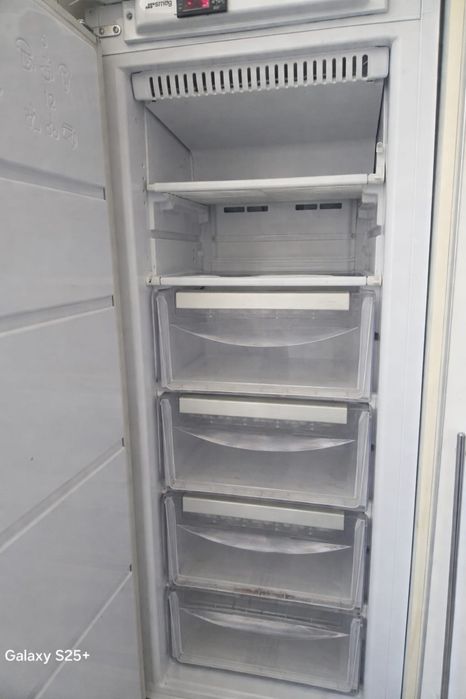 Холодильник smeg