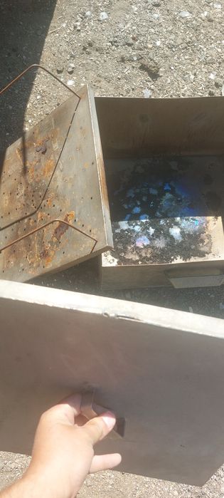 Коптилка для мяса для рыб.