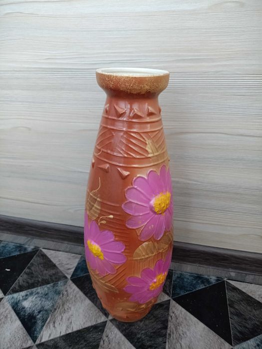 Продам новые вазы