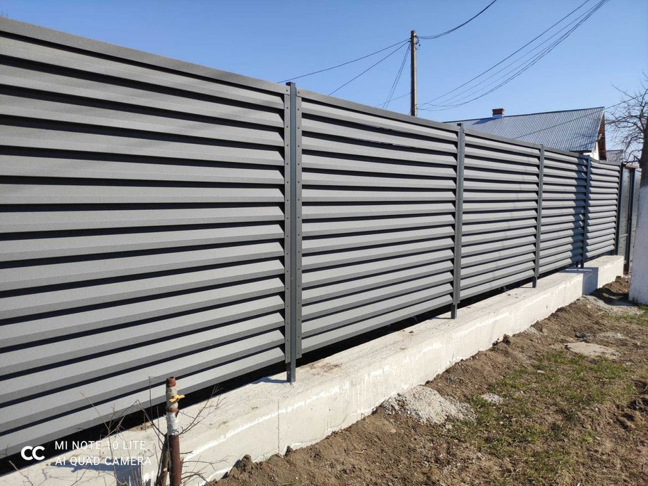 Jaluzea metalica tip Z, sipca uluce grosime 0.5 si 0.6