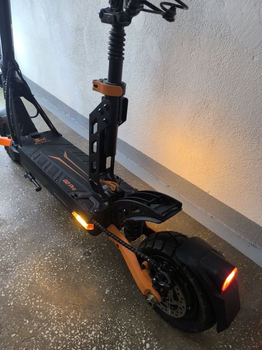 Trotinetă electrică KUKIRIN G2 PRO
