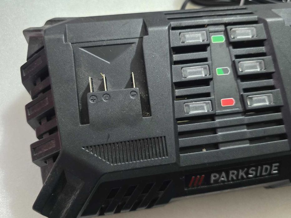Incarcator dublu rapid Parkside PDSLG 20 B1 20V mufa EU 2 pini 2x4.5A IAN 497645