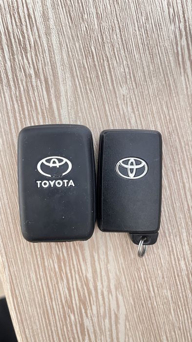 Смарт ключ на тайота Эстима