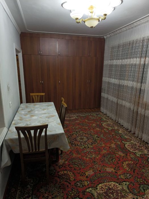 Сдаётся 5-комнатная квартира в Чиланзаре рядом с метро