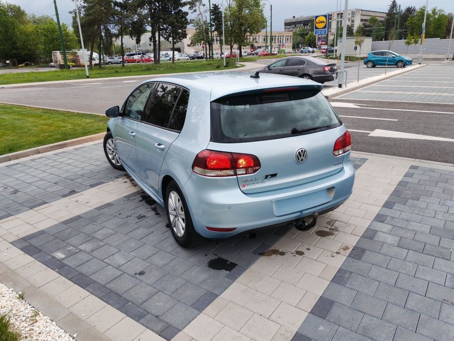 VOLKSWAGEN Golf 2010 — imagine 3