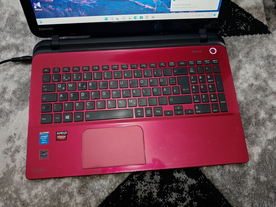 Laptop Toshiba Satellite i5 gen4