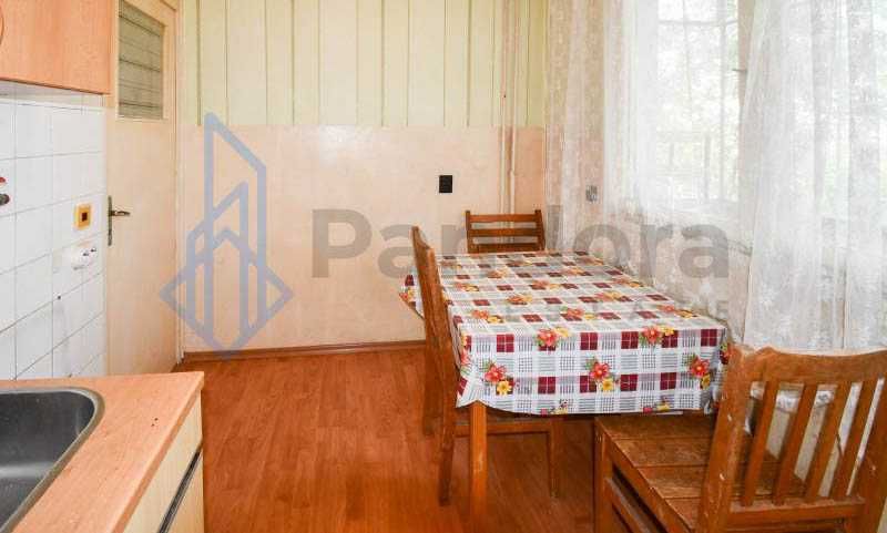 Дава се под наем Двустаен апартамент в София, Толстой - 64 кв.м за 385 € - Снимка #3