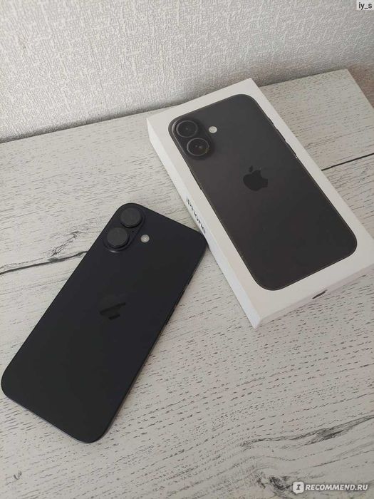 Айфон 16 Акб 93%