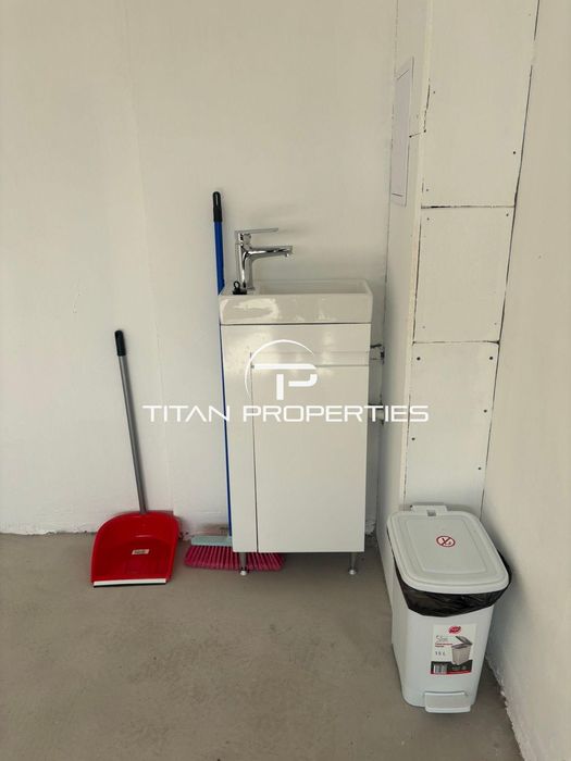 Дава се под наем Гараж / Паркомясто в Бургас, Славейков - 29 кв.м за 149.43 € - Снимка #3