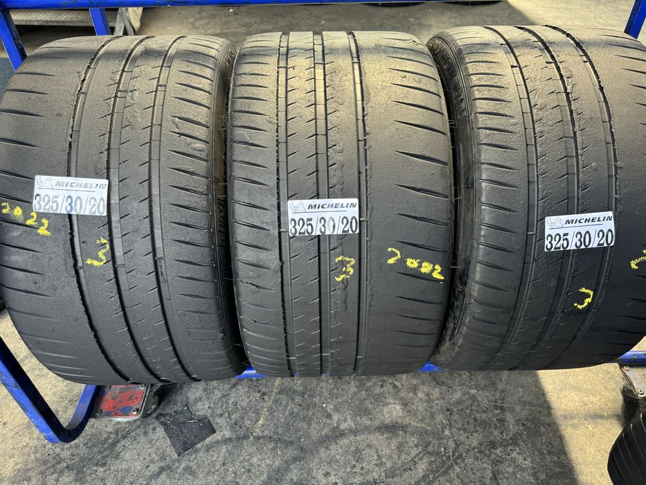 325/30/20 michelin