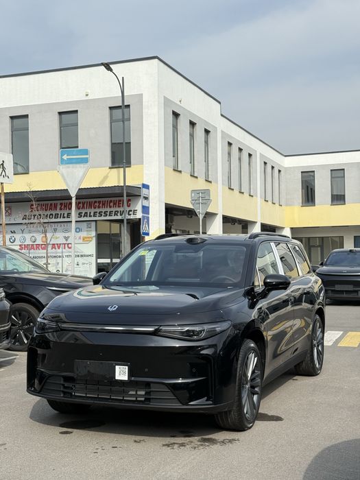 Leapmotor C16 Restyling 2026 Full Hybrid 1 yil rasmiy kafolat