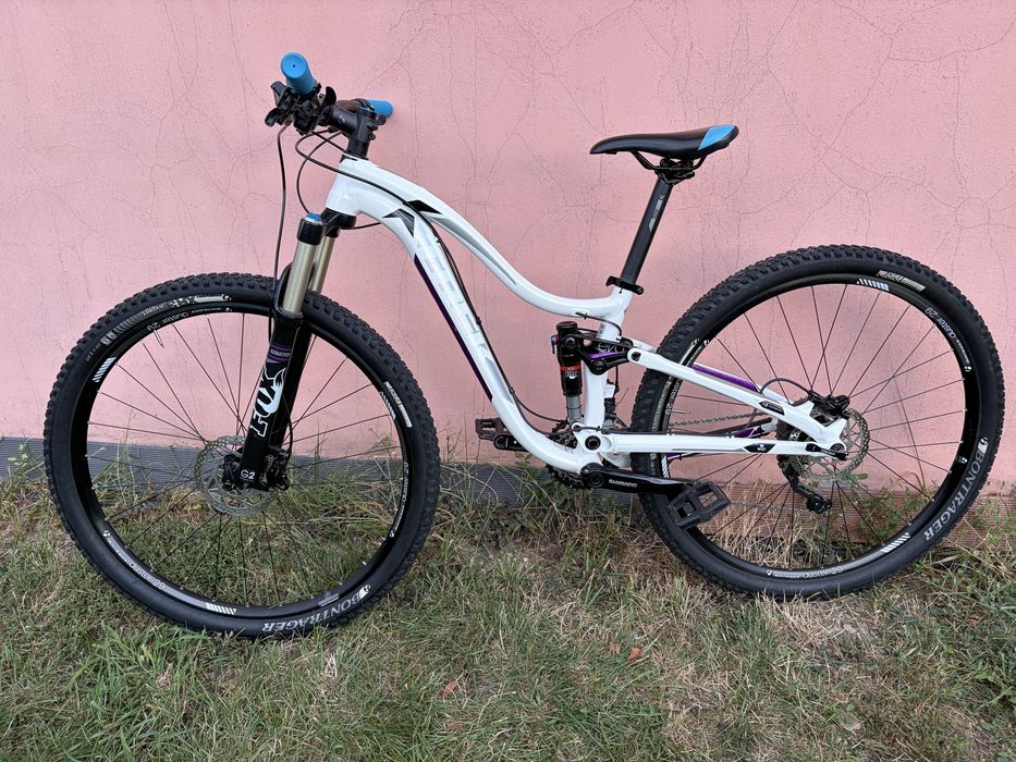 Bicicleta MTB TREK Full Fox 29