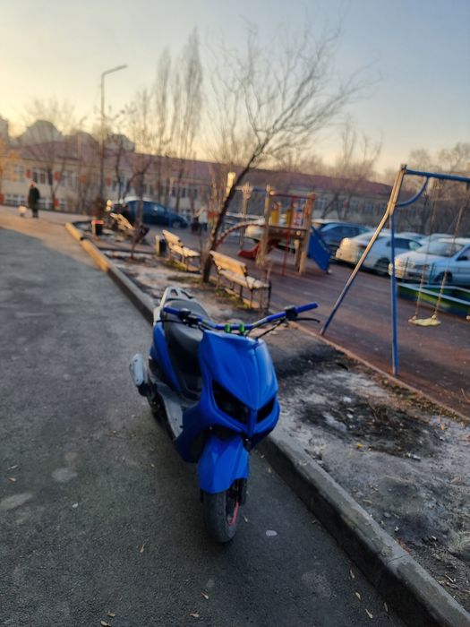 Продам мопед м8.