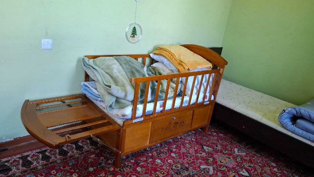 Детская кровать деревянная