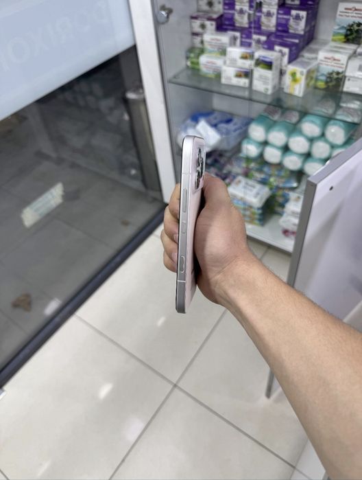 HONOR 600 pro прадаю