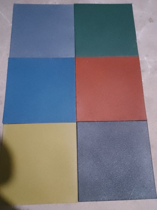 Резина бурчатка лар, футбольное поле, баскетбольное площадка