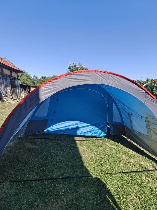 Cort camping pentru 4 persoane