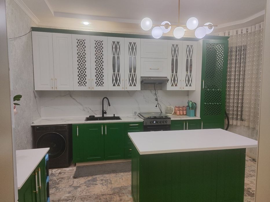 Навои шахар Кармана Варк-2 сотилади