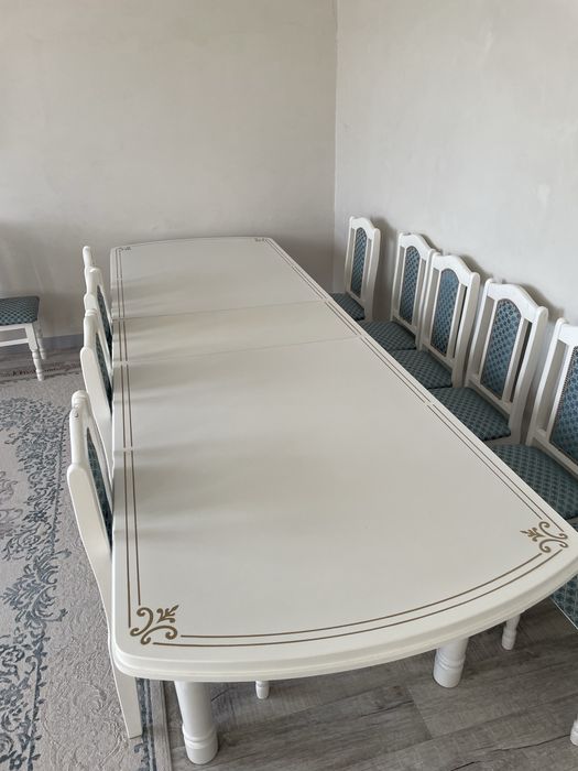 продам стол со стульями