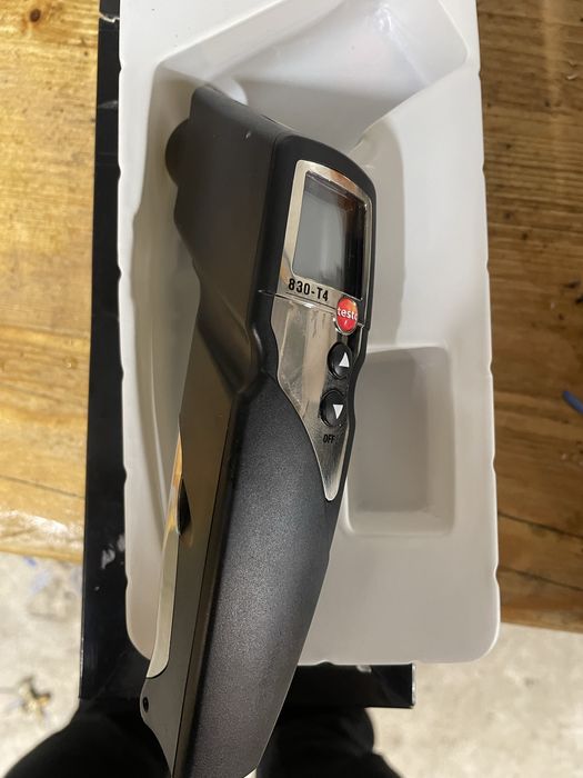 Termometru Testo 830-T4