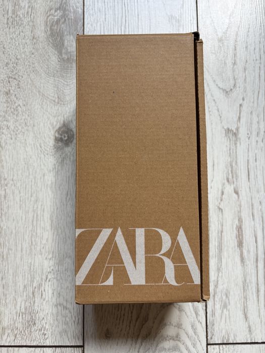 Сандали кожаные Zara НОВЫЕ