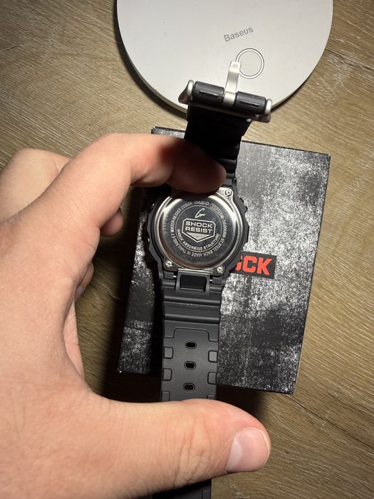 Часы Casio G-Shock DW-5600