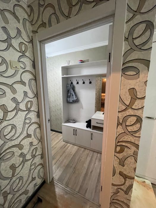 Продам 2-х комн. квартиру в центре