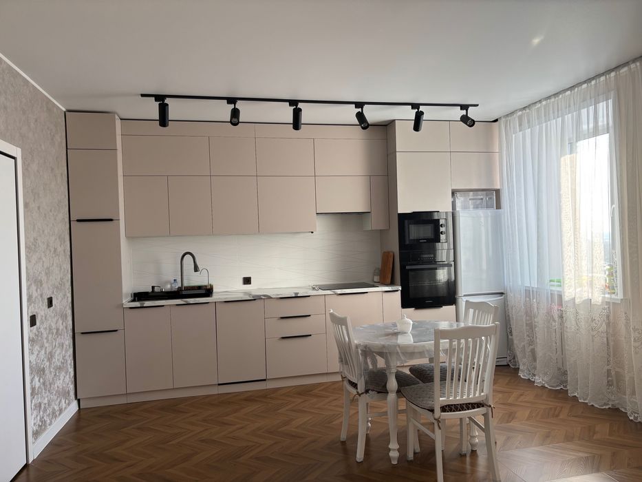 Продам 3-х комнатную квартиру