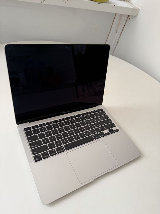 Ноутбук Apple MacBook Air 13