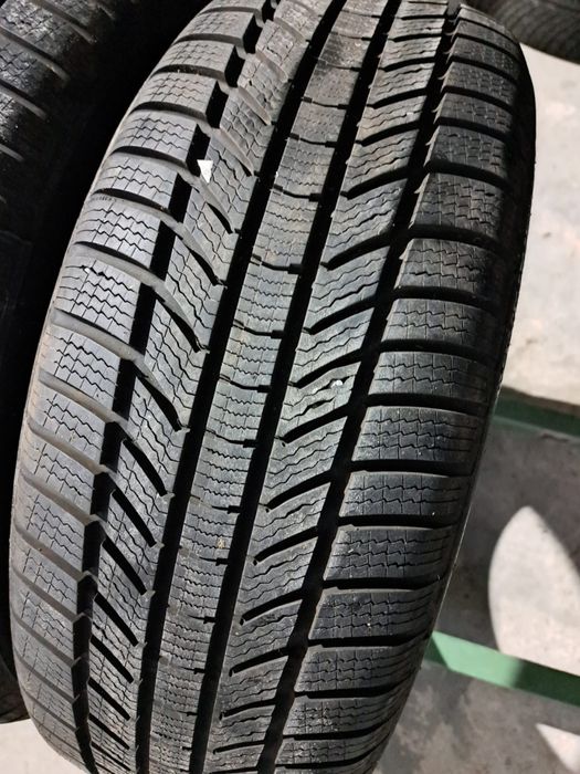 2 anvelope iarnă 235 55 r18 Continental