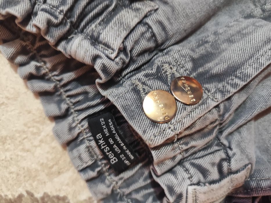 Дънки Bershka,размер 32/xs