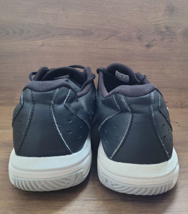 Много запазени!Мъжки маратонки Asics-42,5номер
