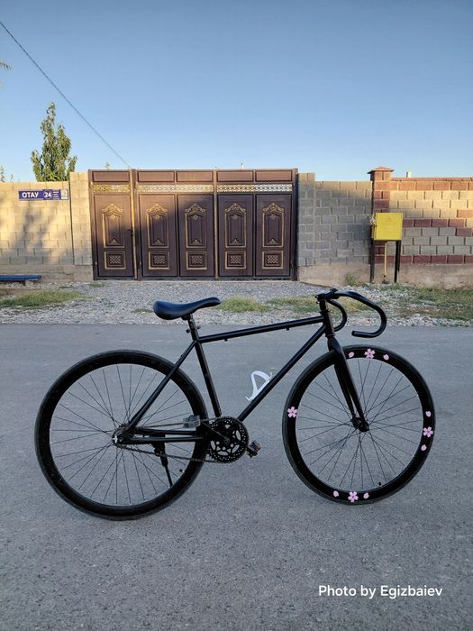 Срочно продаю Fixed gear (фикс) велосипед. Сам Роналдо катался