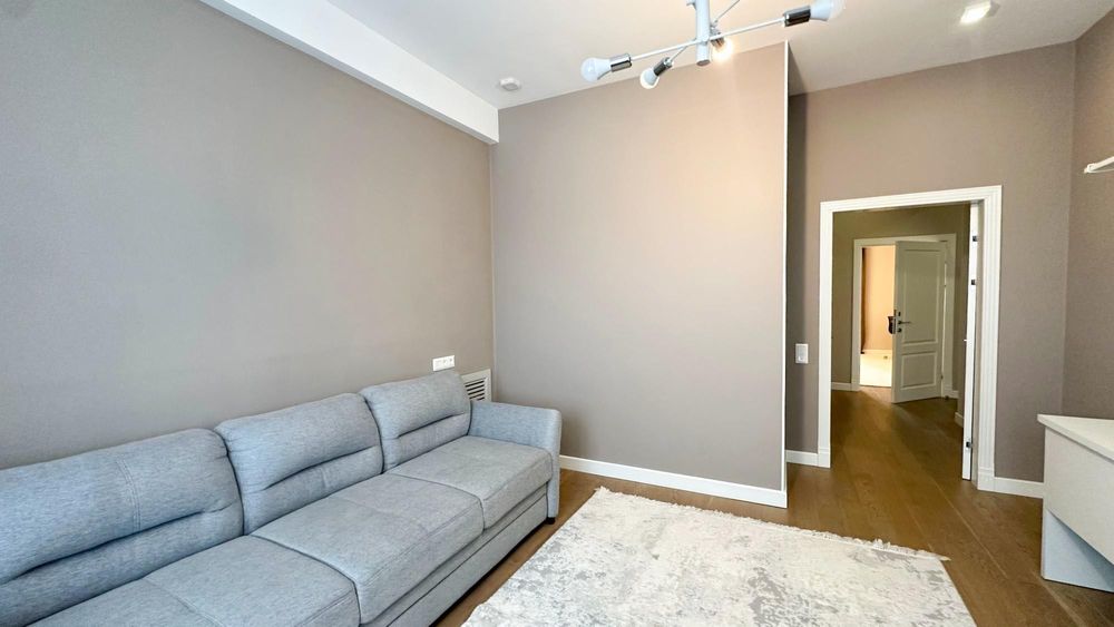 4-х ком в доме Гаку, Владислав ИмпериЯ