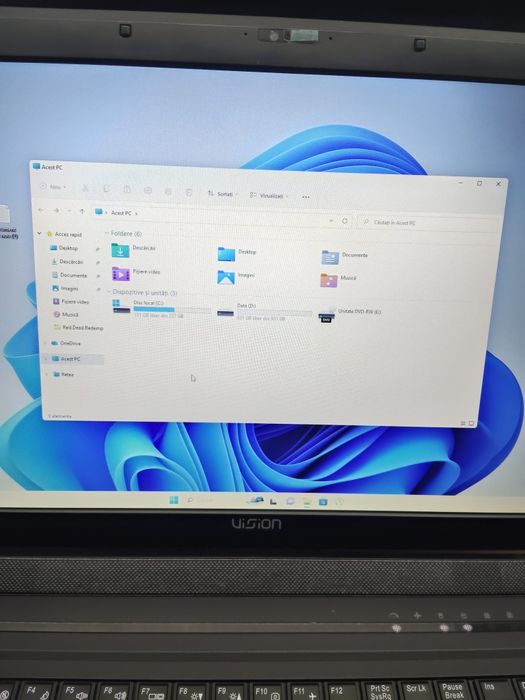 Laptop Clevo old but gold:)  fara incarcator