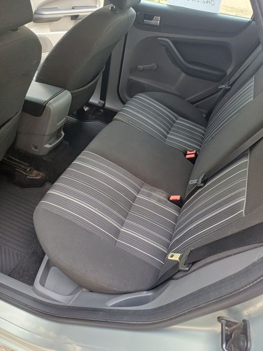 Ford focus 1.6 benzina GPL