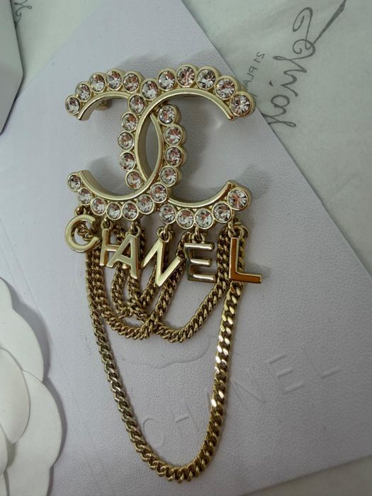 Брошь Chanel оригинал