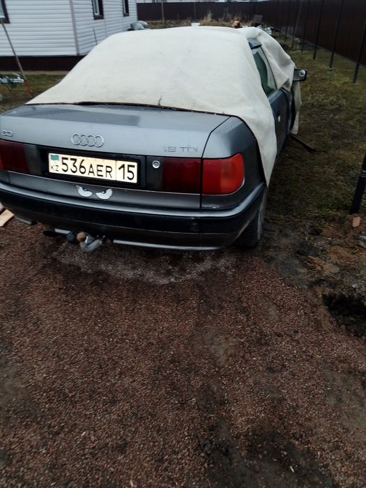 Ауди 80 б4 объем 2 литра газ бензин