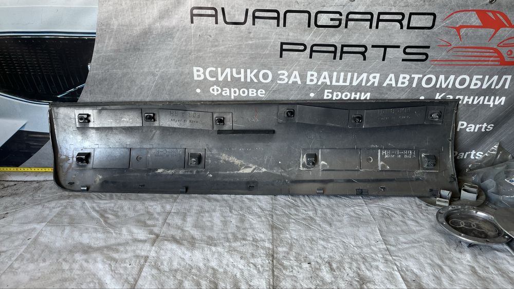 Subaru Forester 2008- декоративна лайстна на врата