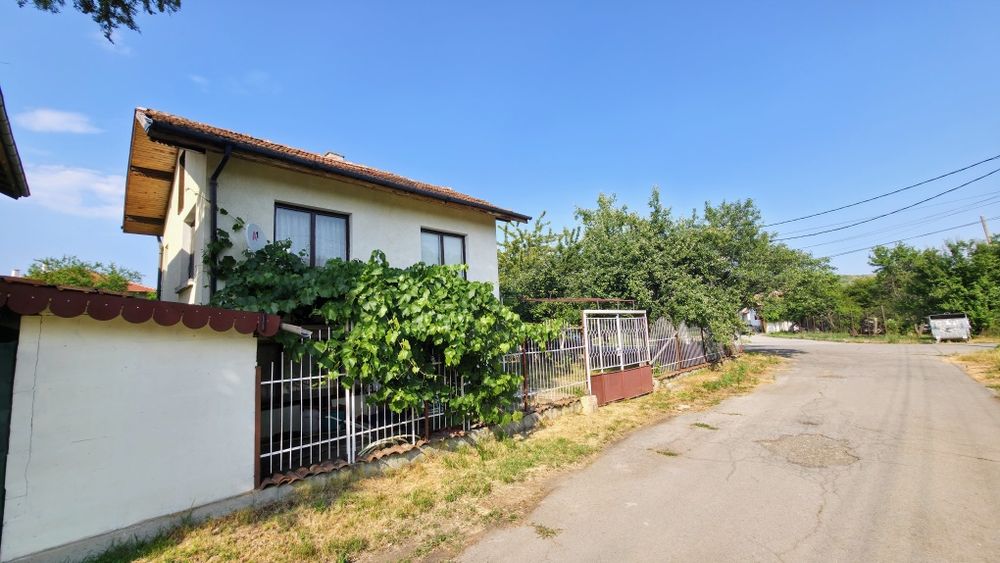 Продава се Къща в с. Долни Раковец, Област Перник - 60 кв.м за 1584 €/кв.м - Снимка #19