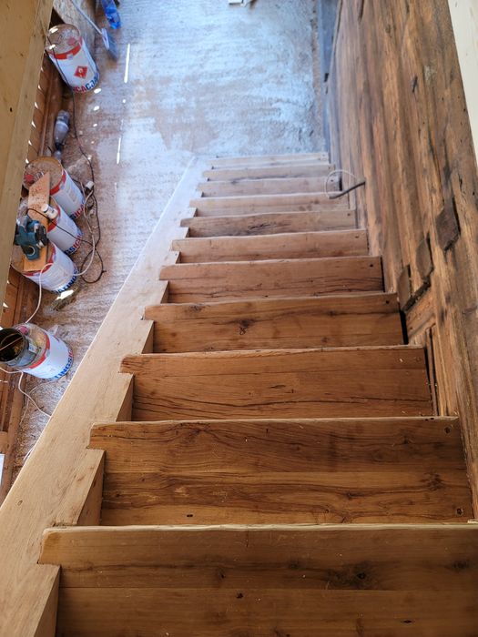 Trepte din stejar vechi