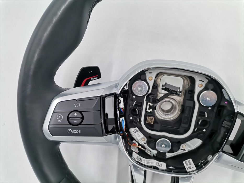 M Sport Черен Кожен Спортен Волан BMW 2 U06 X1 U11 - Отличен