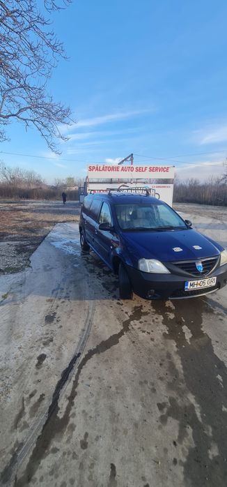 Vand dacia logan van