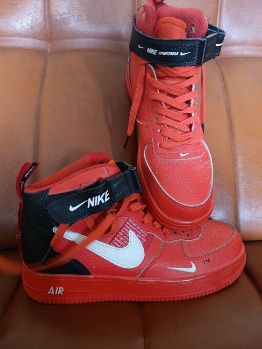 Кроссовки 40 размер оригинал